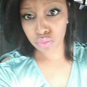 Meet your Posher, Bridgette